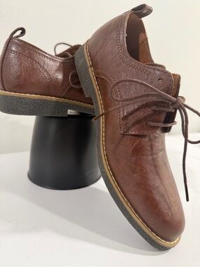 Deer Stags Brown Leather Lace-Up Derby Shoes